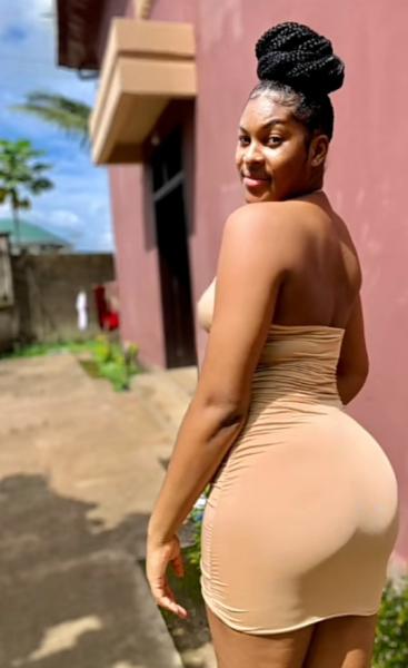 Hot day for a hot girl 